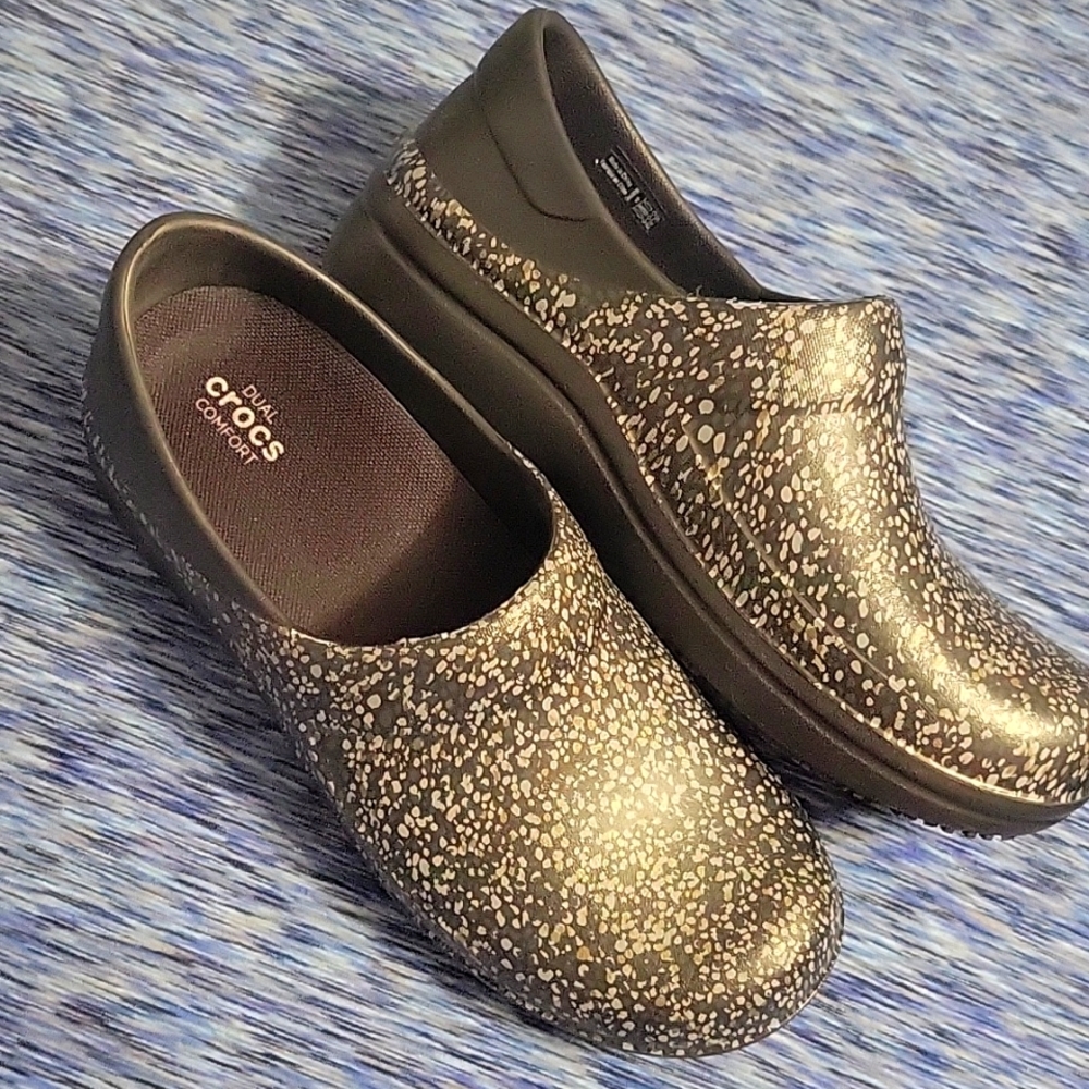 Crocs Slip on. Dual Comfort